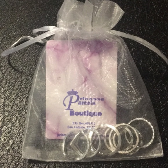 Chevron 7 pc Ring Set - Picture 4 of 6